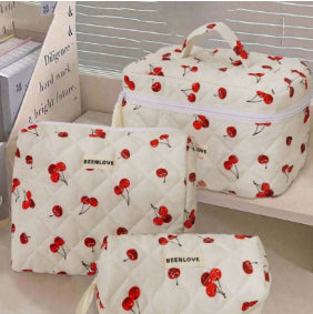 Carry Your Skincare Anywhere with This Handy Cosmetic Bag