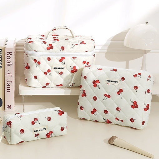 Carry Your Skincare Anywhere with This Handy Cosmetic Bag